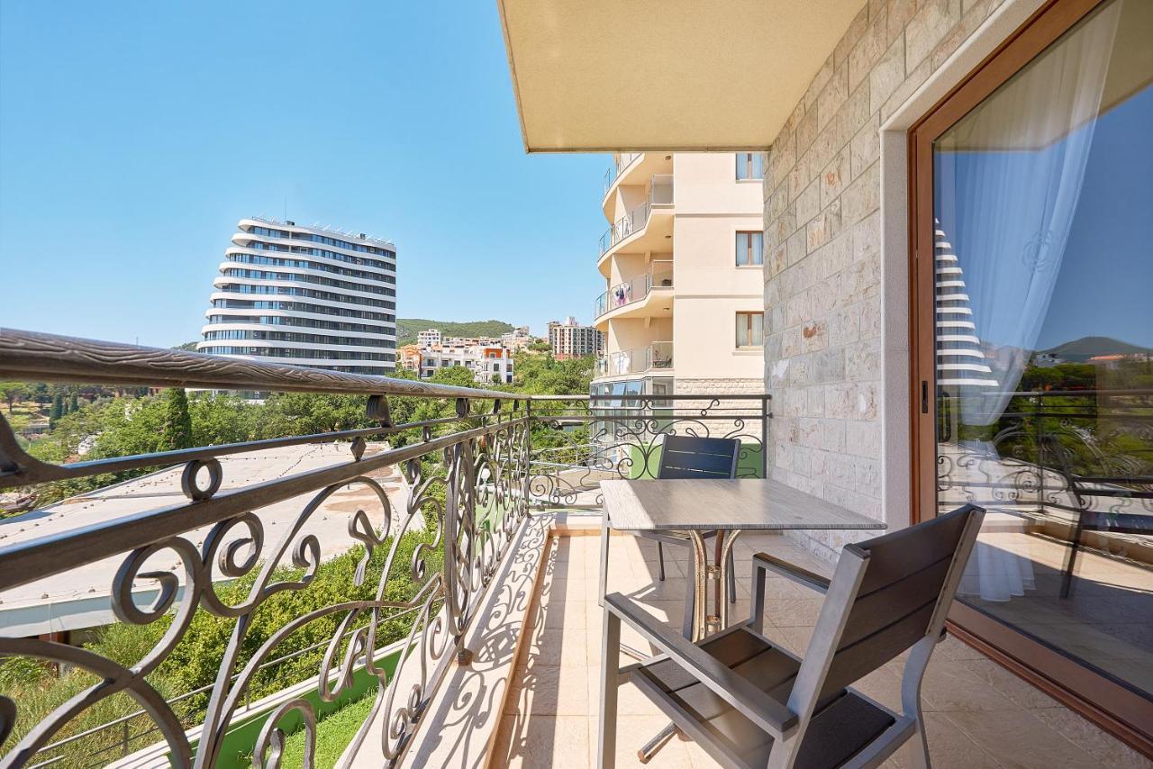 Villa Allende Bečići Eksteriør bilde