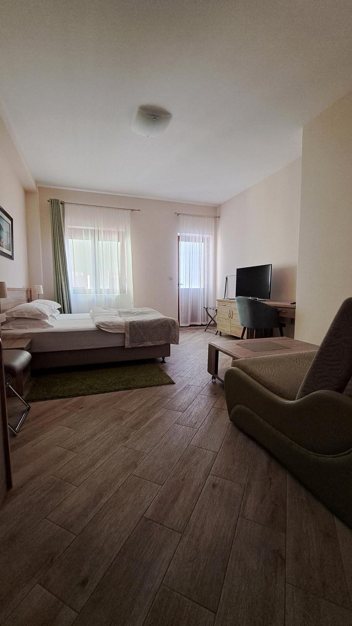 Villa Allende Bečići Eksteriør bilde